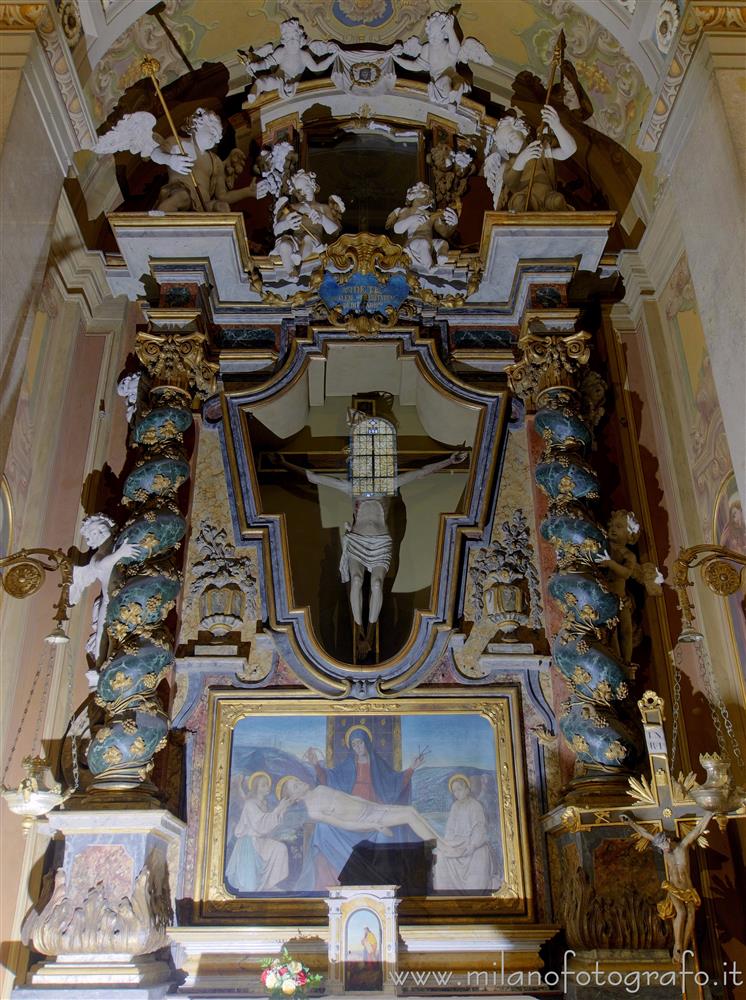 Busto Arsizio (Varese, Italy) - Retable of the Altar of the Crucifix in the St. Michael the Archangel Church